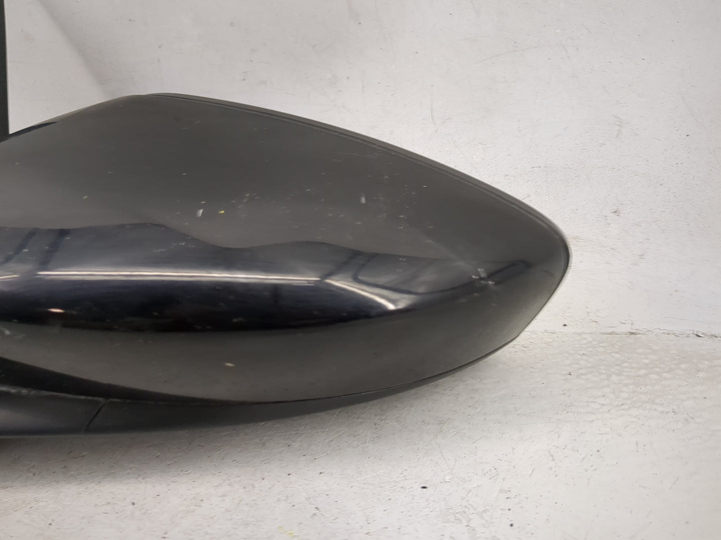 2015-2017 Chrysler 200 Driver Side View Mirror - Left Door Mirror OEM Used - Oemusedautoparts1.com