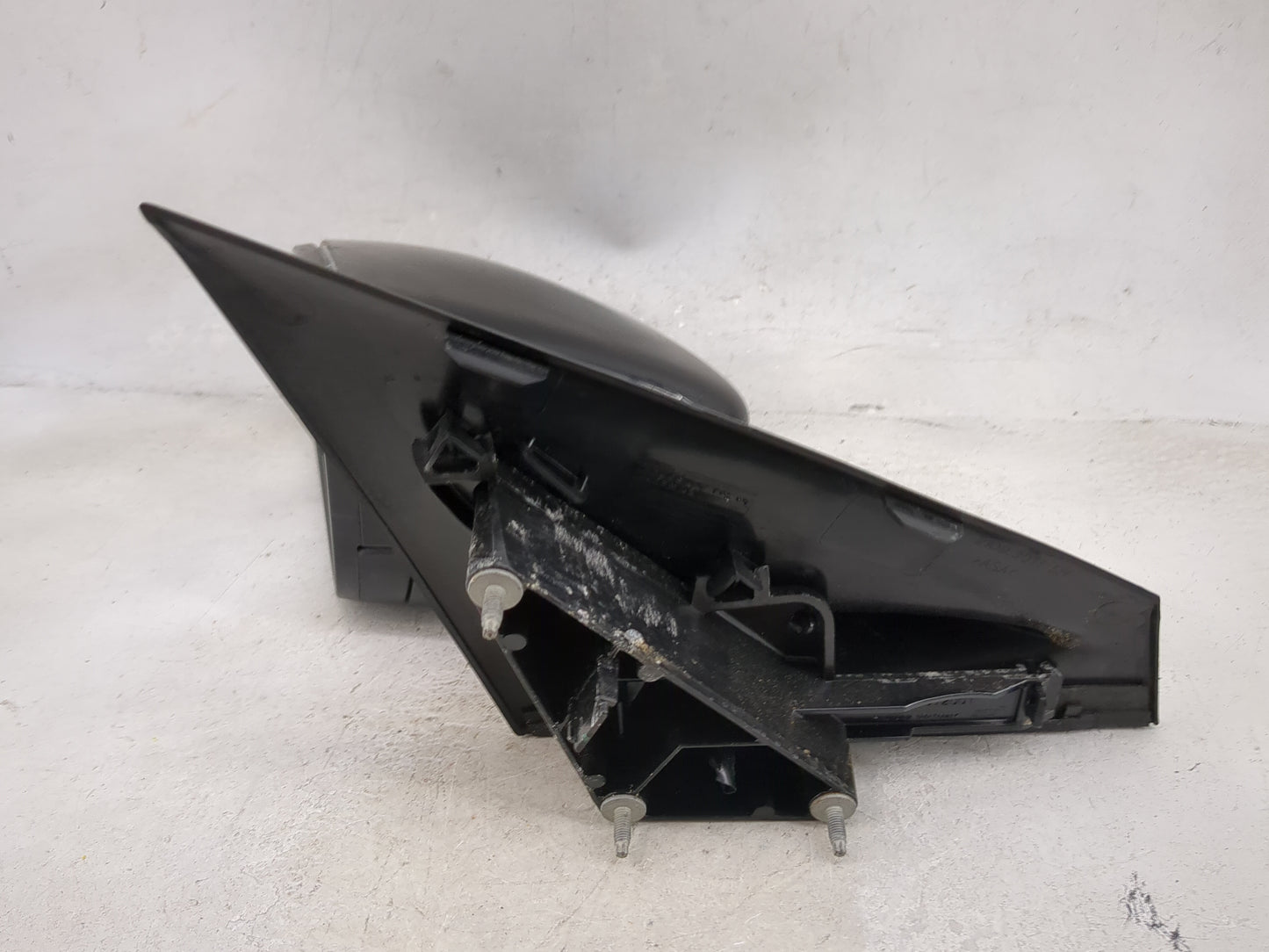 2015-2017 Chrysler 200 Driver Side View Mirror - Left Door Mirror OEM Used - Oemusedautoparts1.com