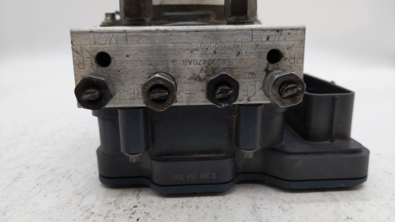 2015 Chrysler 200 ABS Pump Control Module Replacement P/N:04861661AB 04861661AA, 68232470AB Fits OEM Used Auto Parts - Oemus