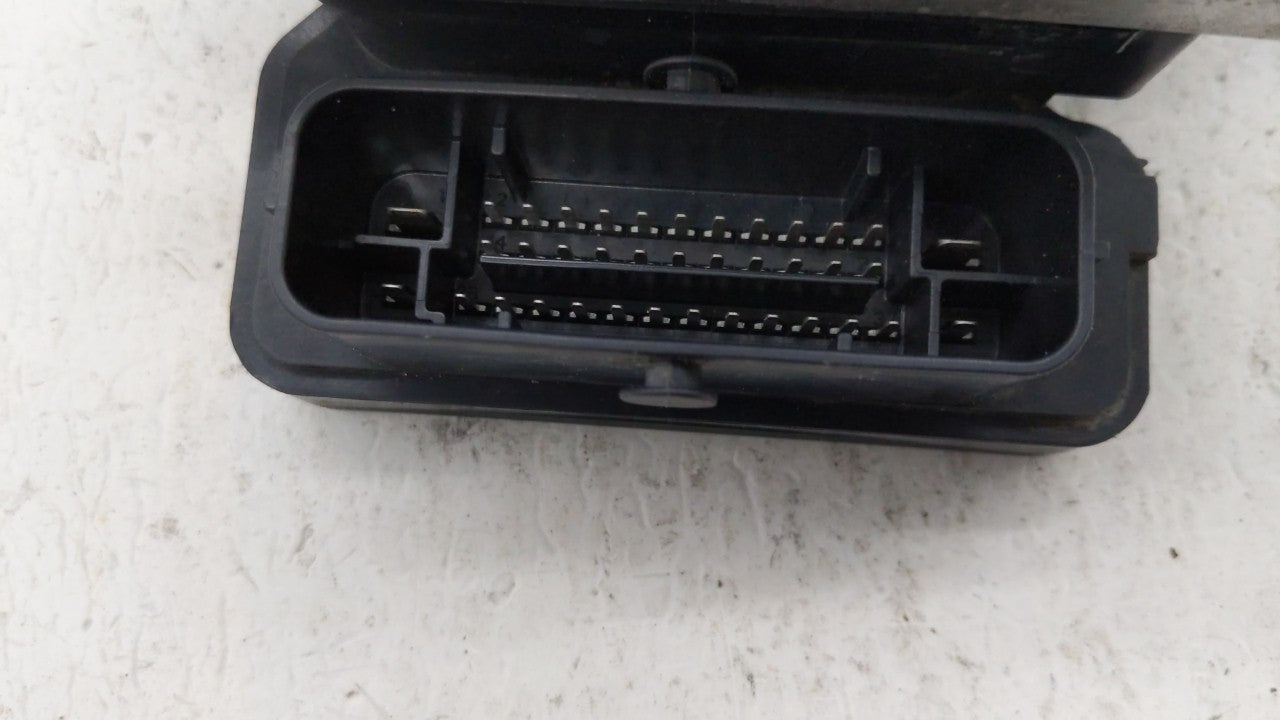 2015 Chrysler 200 ABS Pump Control Module Replacement P/N:04861661AB 04861661AA, 68232470AB Fits OEM Used Auto Parts - Oemus