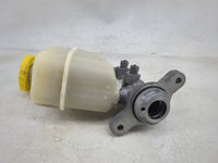 2015-2017 Chrysler 200 Brake Master Cylinder 1491980 - Oemusedautoparts1.com