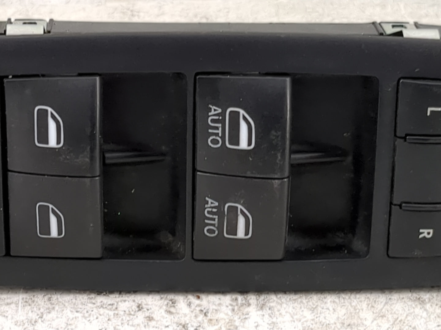 2015-2017 Chrysler 200 Master Power Window Switch Replacement Driver Side Left P/N:68271206AA Fits OEM Used Auto Parts - Oem