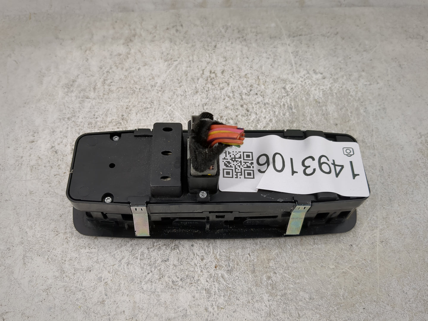 2015-2017 Chrysler 200 Master Power Window Switch Replacement Driver Side Left P/N:68231805AA Fits OEM Used Auto Parts - Oem
