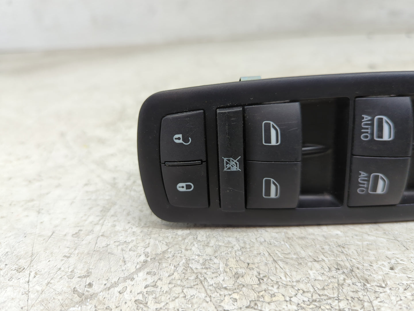 2015-2017 Chrysler 200 Master Power Window Switch Replacement Driver Side Left P/N:68231805AA Fits OEM Used Auto Parts - Oem