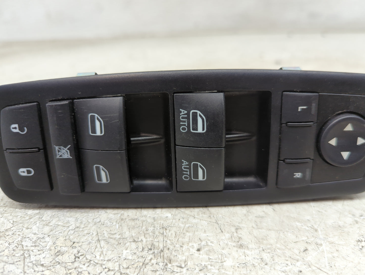 2015-2017 Chrysler 200 Master Power Window Switch Replacement Driver Side Left P/N:68231805AA Fits OEM Used Auto Parts - Oem