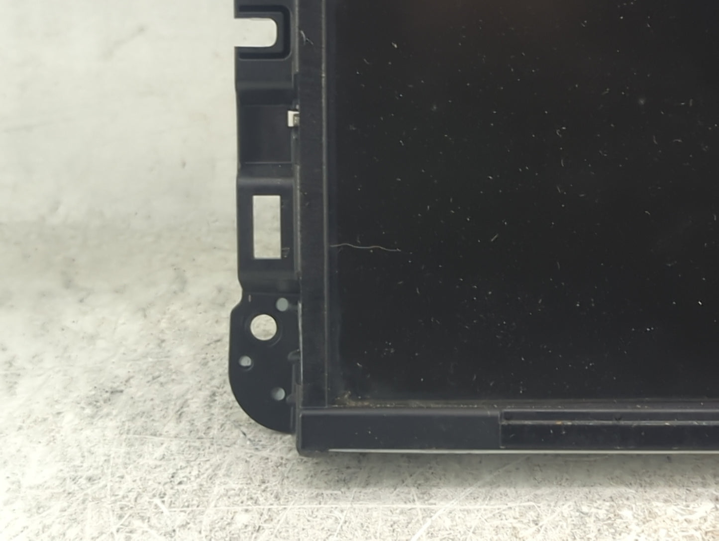 2015 Chrysler 200 Information Display Screen 1494909 - Oemusedautoparts1.com