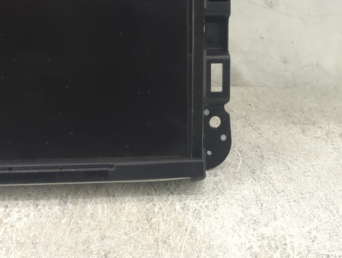 2015 Chrysler 200 Information Display Screen 1494909 - Oemusedautoparts1.com