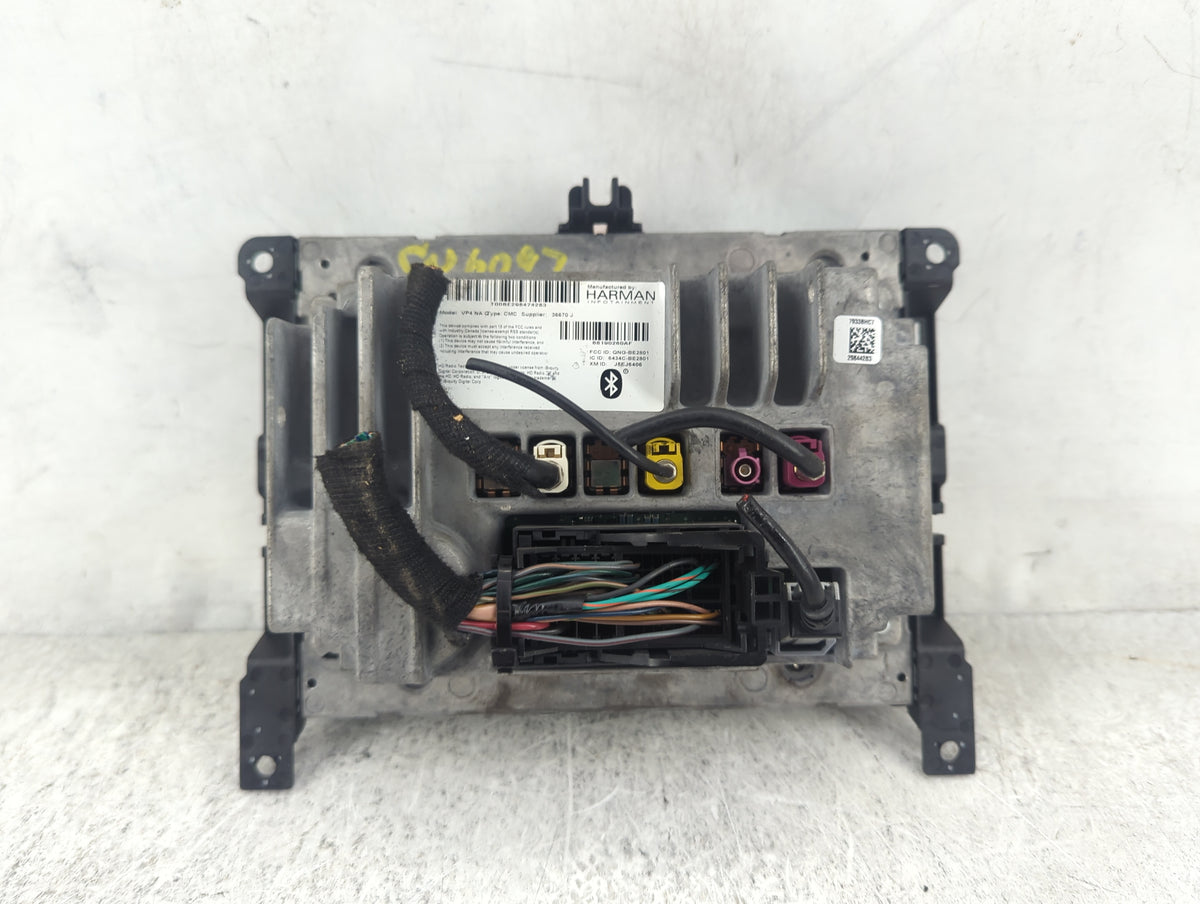 2015 Chrysler 200 Information Radio Display Screen 1495108 - Oemusedautoparts1.com