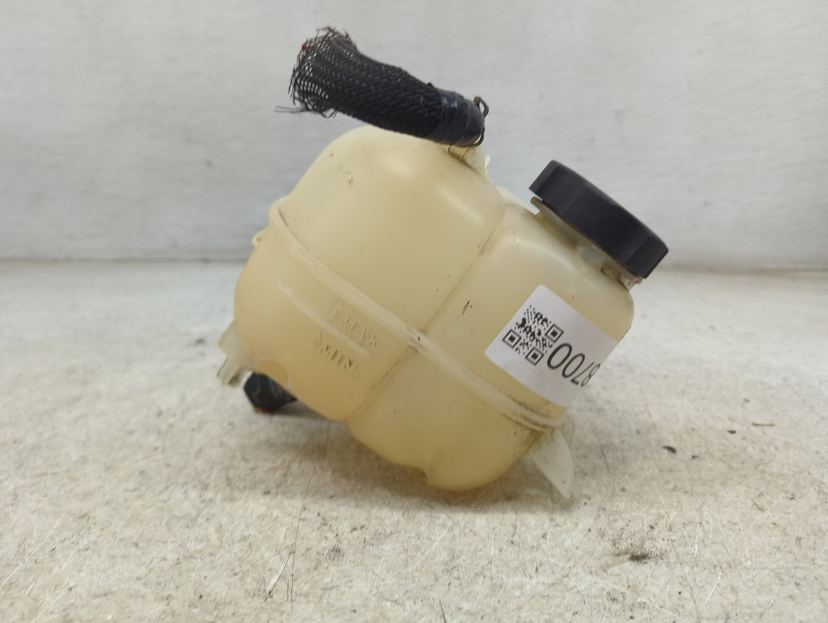 2015-2017 Chrysler 200 Radiator Coolant Overflow Expansion Tank Bottle 1498700 - Oemusedautoparts1.com