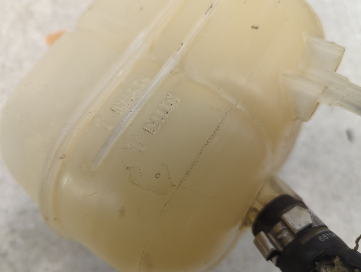 2015-2017 Chrysler 200 Radiator Coolant Overflow Expansion Tank Bottle 1498700 - Oemusedautoparts1.com