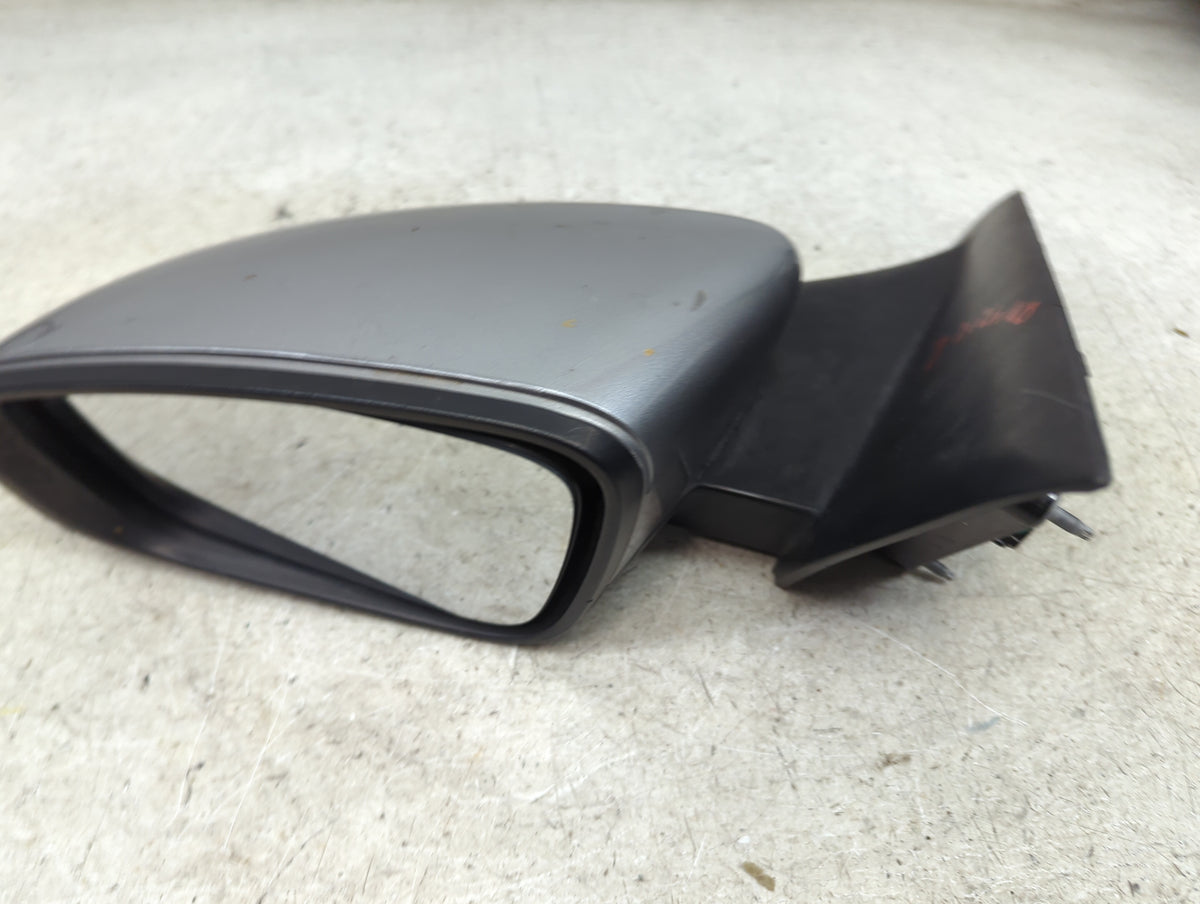 2015 Chrysler 200 Driver Side View Mirror - Left Door Mirror OEM Used - Oemusedautoparts1.com