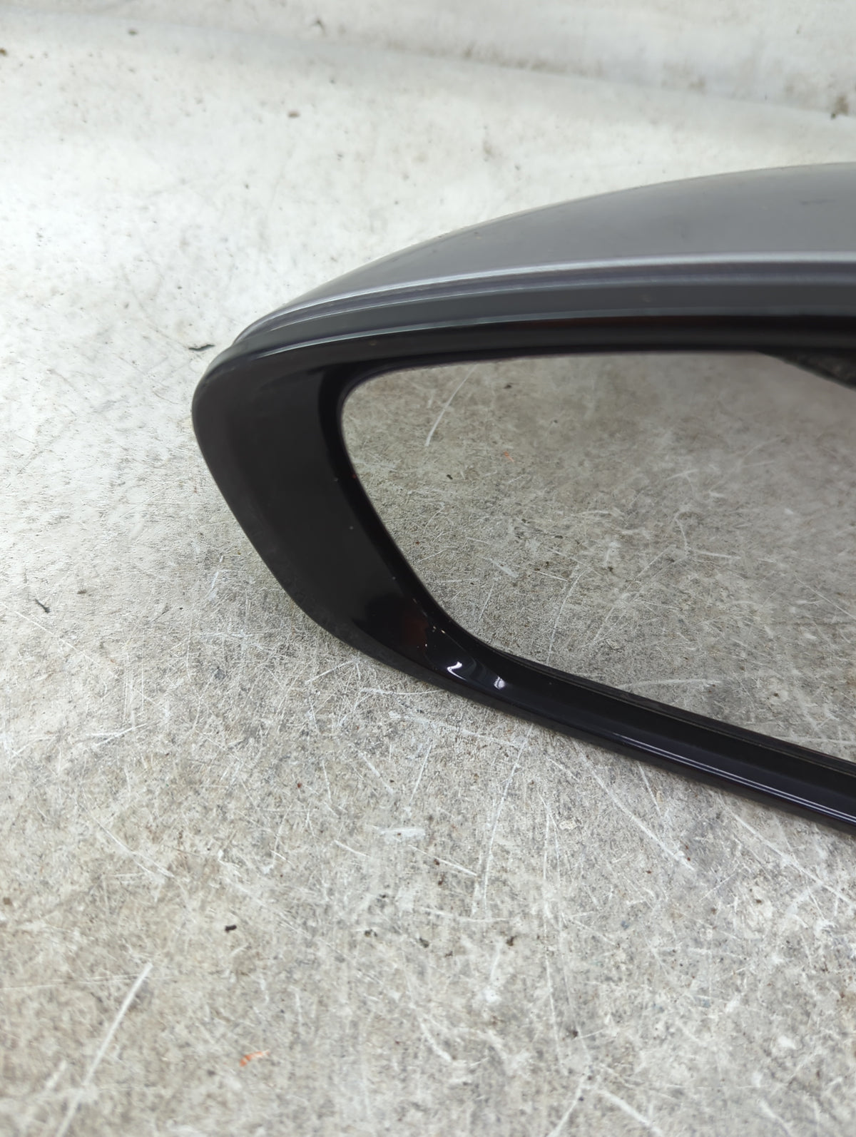 2015-2017 Chrysler 200 Driver Side View Mirror - Left Door Mirror OEM Used - Oemusedautoparts1.com