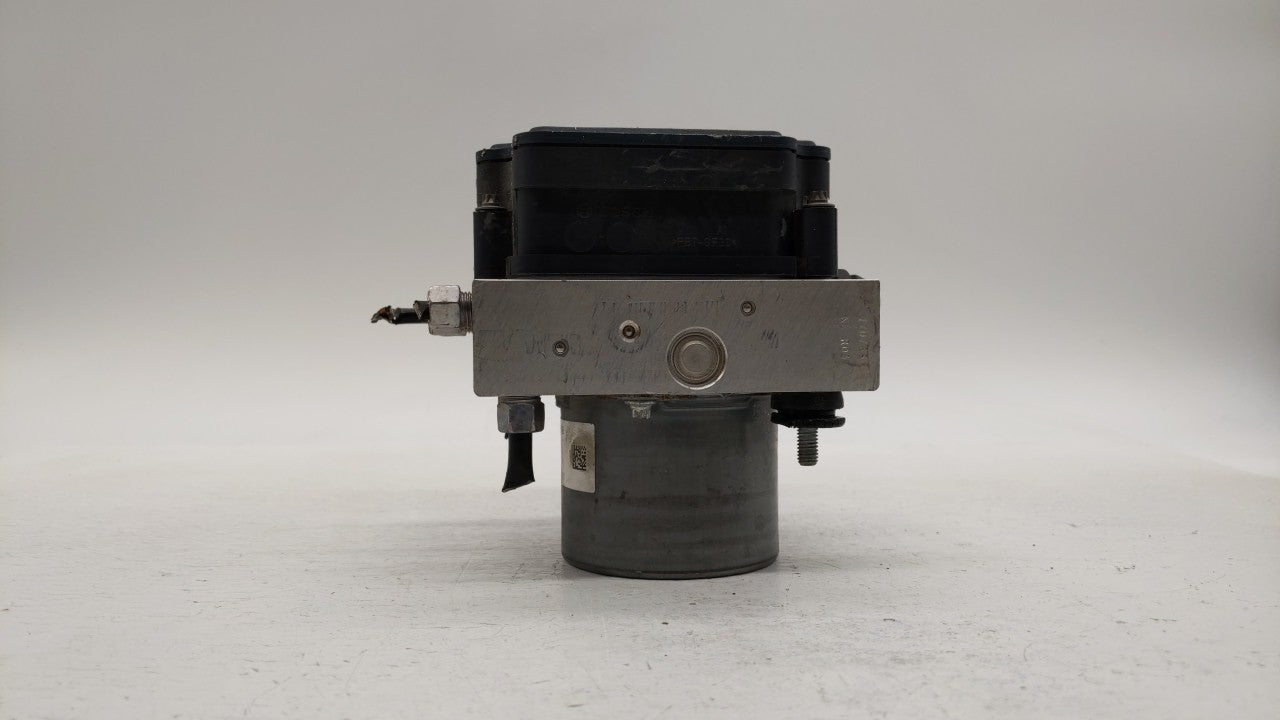 2015 Chrysler 200 ABS Pump Control Module Replacement P/N:04861661AB 04861661AA, 68232470AB Fits OEM Used Auto Parts - Oemus