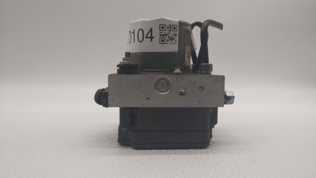 2015 Chrysler 200 Anti-Lock Brake ABS Pump Module Actuator OEM P/N:04861661AB 04861661AA, 68232470AB Fits OEM Used Auto Part