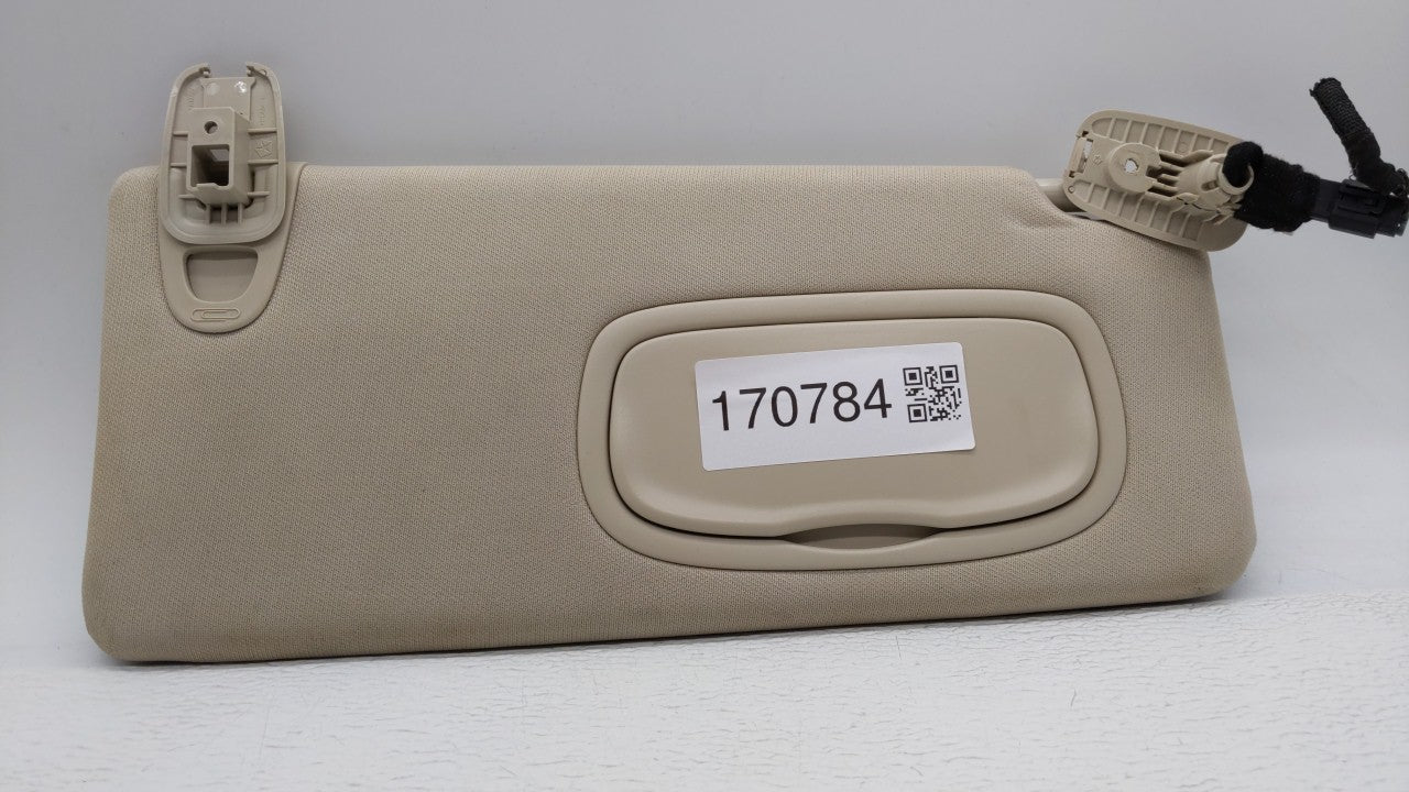 2015 Chrysler 200 Sun Visor Shade Replacement Passenger Right Mirror Fits OEM Used Auto Parts - Oemusedautoparts1.com