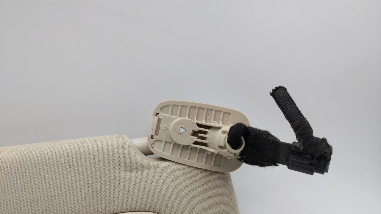 2015 Chrysler 200 Sun Visor Shade Replacement Passenger Right Mirror Fits OEM Used Auto Parts - Oemusedautoparts1.com