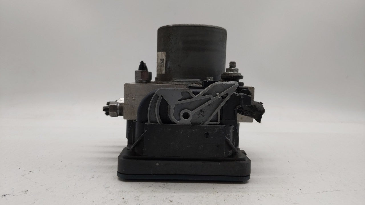 2015 Chrysler 200 ABS Pump Control Module Replacement P/N:04861661AB 04861661AA, 68232470AB Fits OEM Used Auto Parts - Oemus