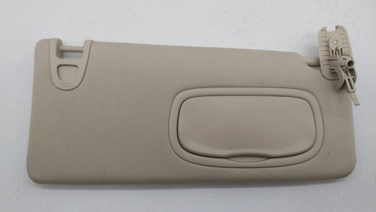 2015 Chrysler 200 Sun Visor Shade Replacement Passenger Right Mirror Fits OEM Used Auto Parts - Oemusedautoparts1.com