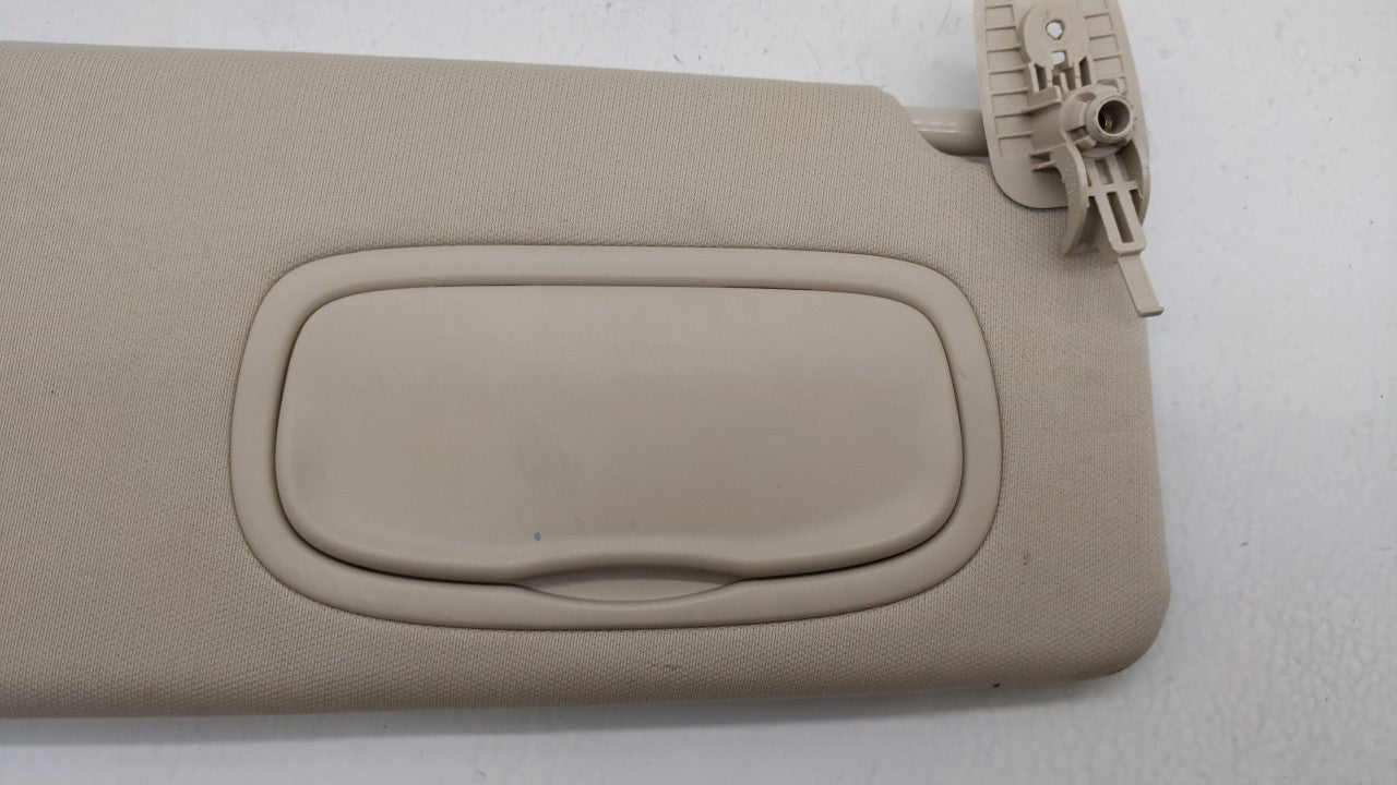 2015 Chrysler 200 Sun Visor Shade Replacement Passenger Right Mirror Fits OEM Used Auto Parts - Oemusedautoparts1.com