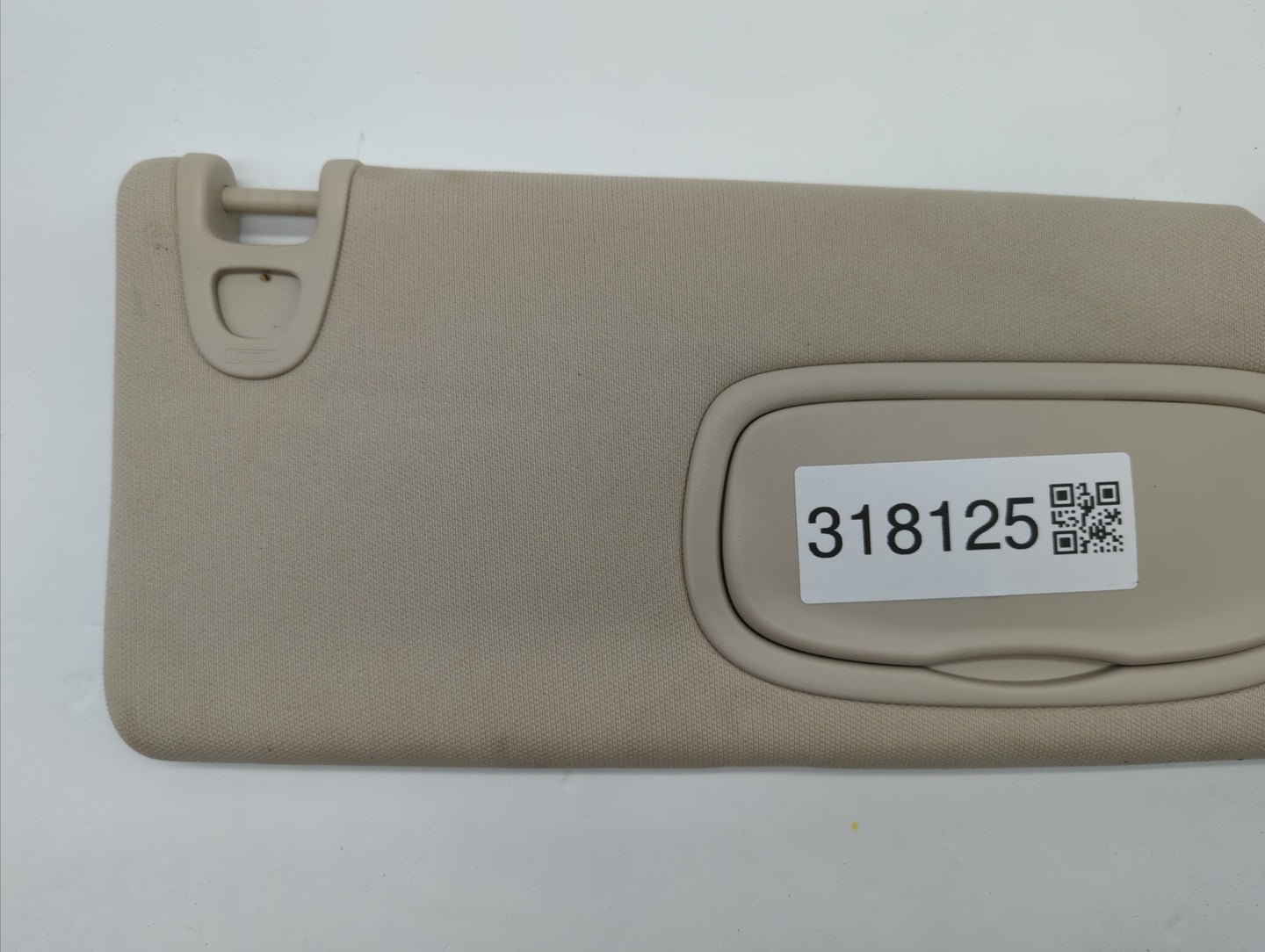 2015 Chrysler 200 Sun Visor Shade Replacement Passenger Right Mirror Fits OEM Used Auto Parts - Oemusedautoparts1.com