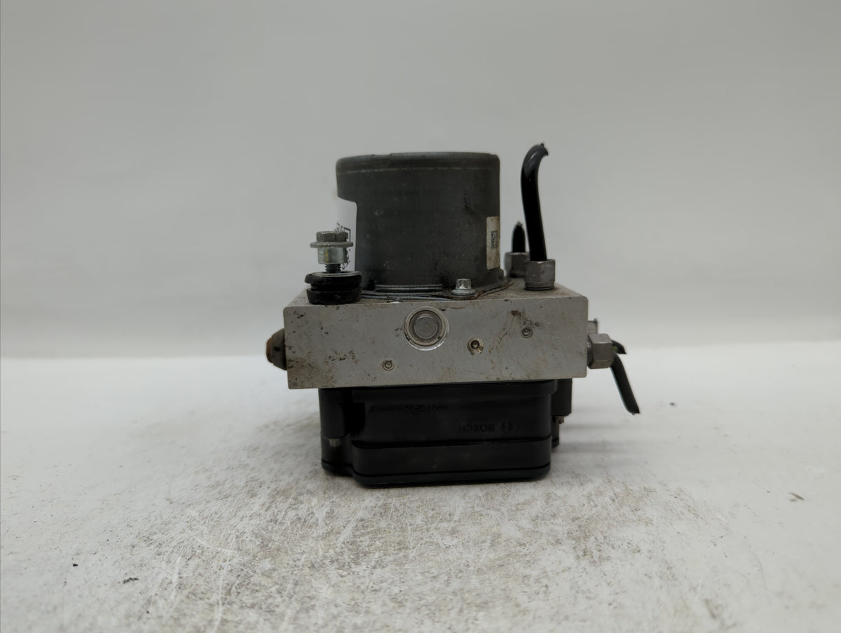 2015 Chrysler 200 Anti-Lock Brake ABS Pump Module Actuator OEM P/N:68232470AB Fits OEM Used Auto Parts - Oemusedautoparts1.c