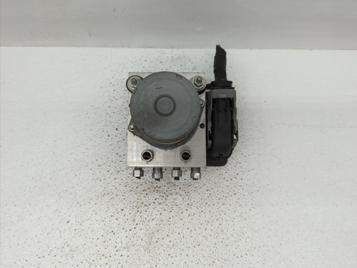 2015 Chrysler 200 ABS Pump Control Module Replacement P/N:68158890AC 68234916AA, 04861661AB, 04861661AA, 68232470AB Fits OEM