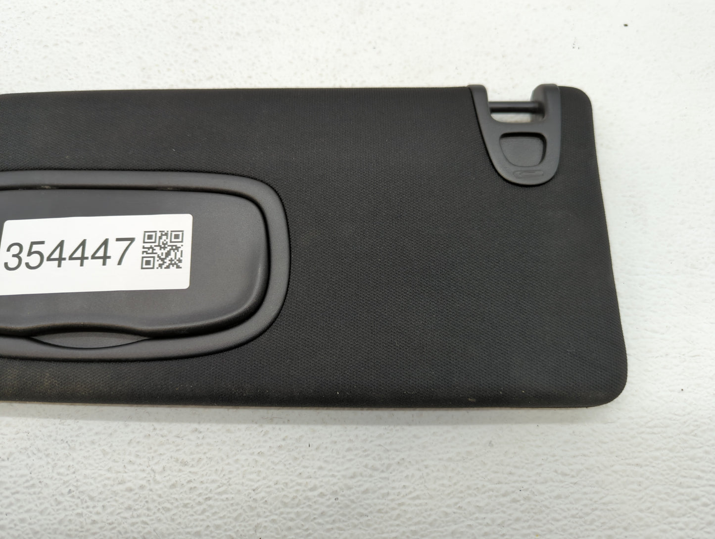 2015 Chrysler 200 Sun Visor Shade Replacement Driver Left Mirror Fits OEM Used Auto Parts - Oemusedautoparts1.com