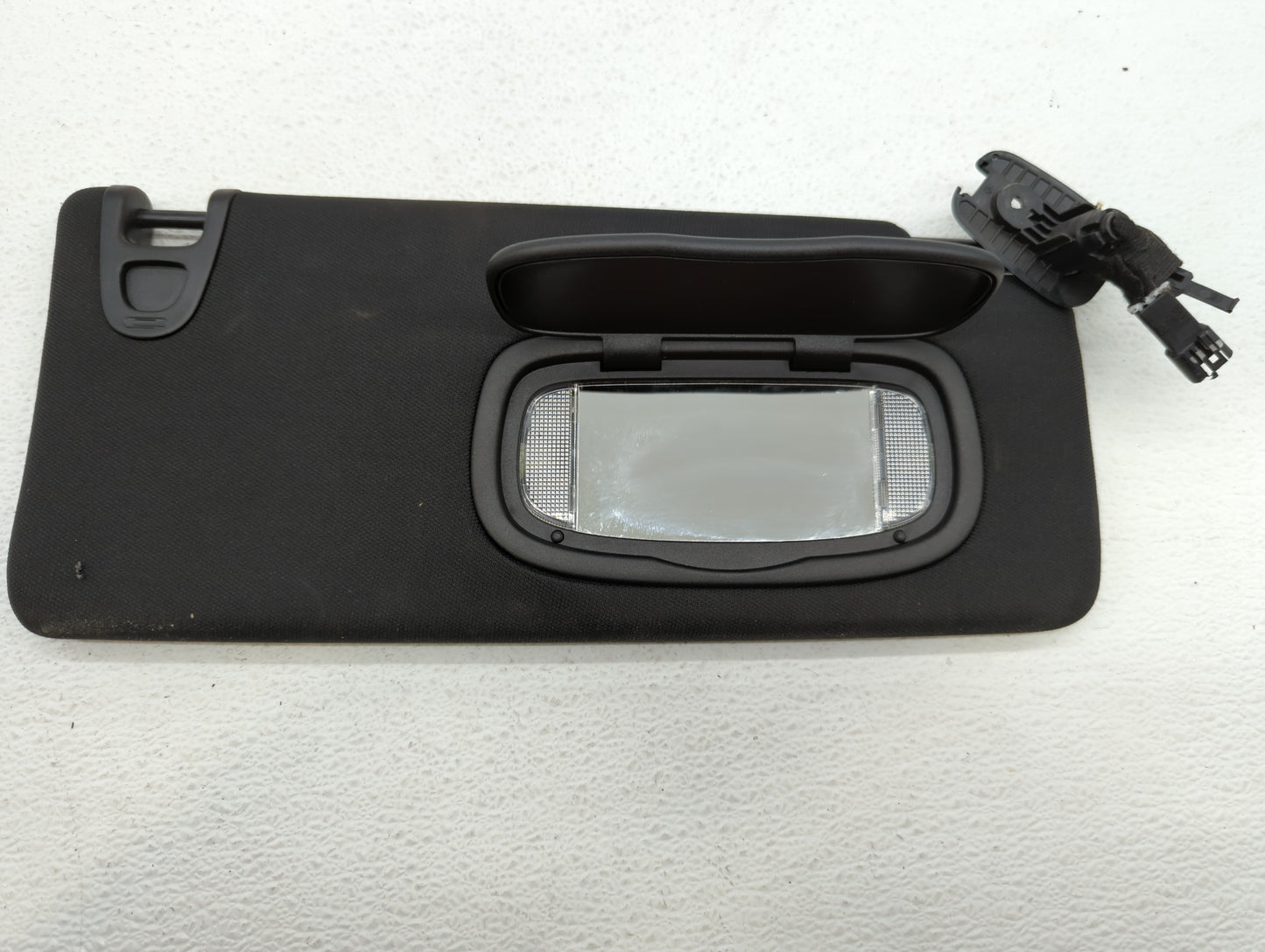 2015 Chrysler 200 Sun Visor Shade Replacement Passenger Right Mirror Fits OEM Used Auto Parts - Oemusedautoparts1.com