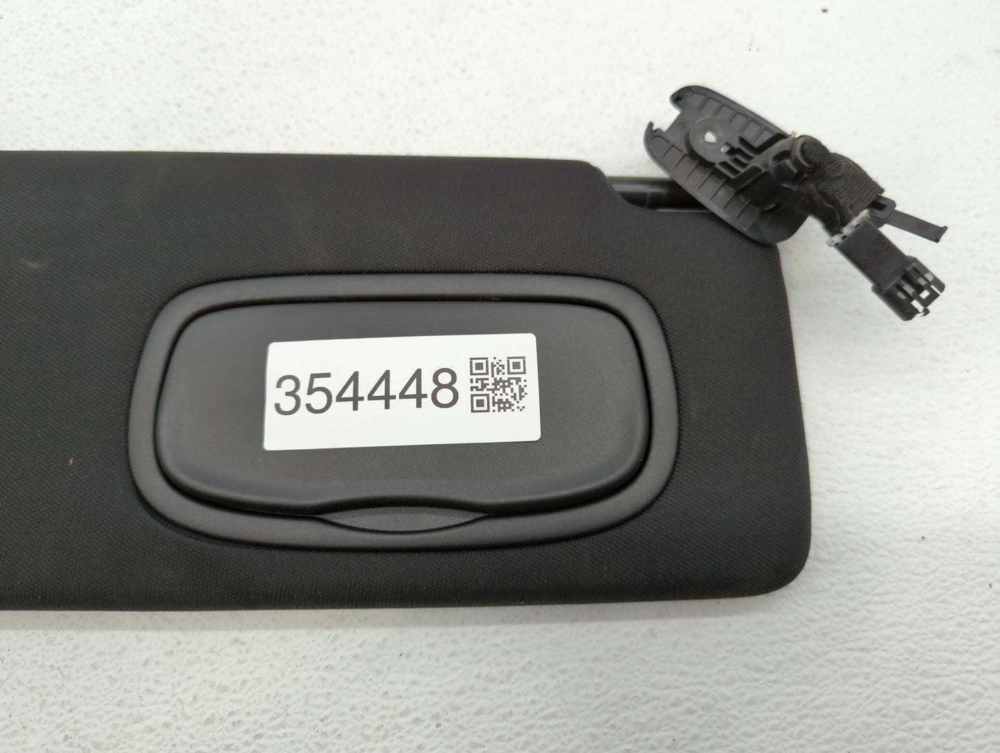 2015 Chrysler 200 Sun Visor Shade Replacement Passenger Right Mirror Fits OEM Used Auto Parts - Oemusedautoparts1.com