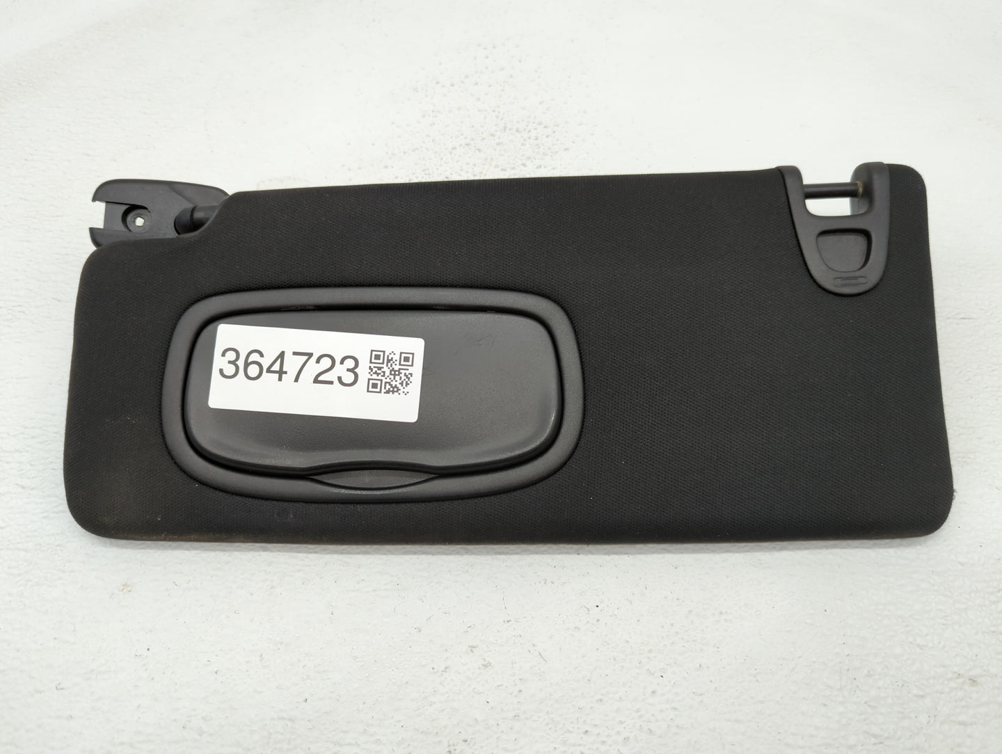 2015 Chrysler 200 Sun Visor Shade Replacement Driver Left Mirror Fits OEM Used Auto Parts - Oemusedautoparts1.com