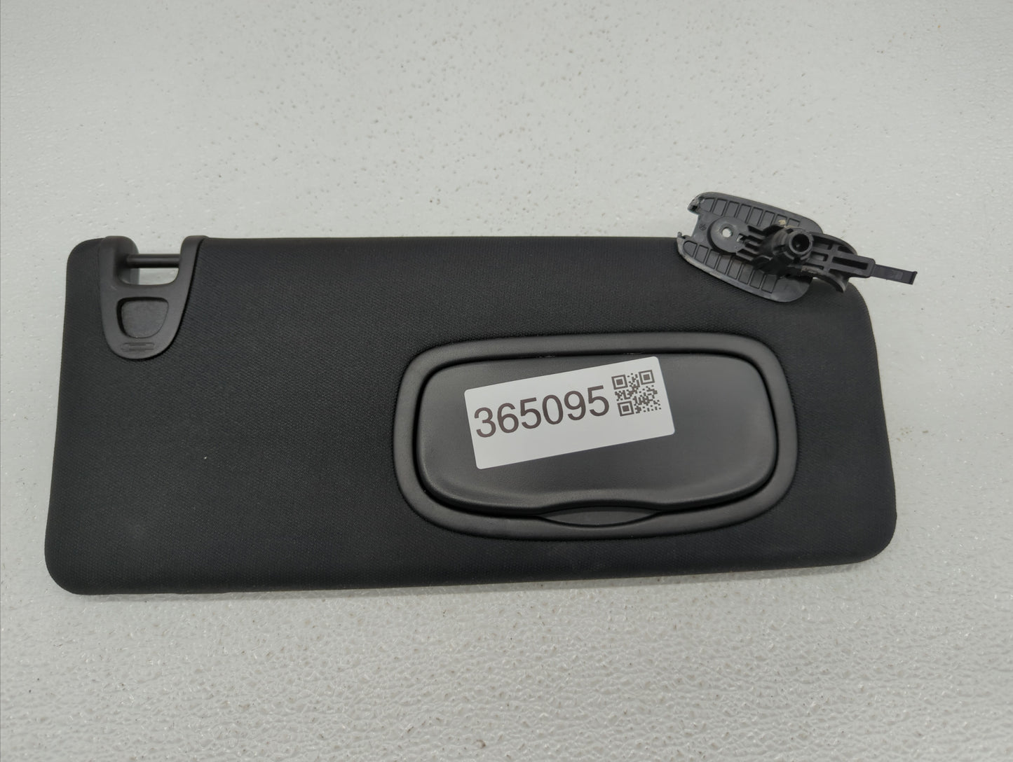 2015 Chrysler 200 Sun Visor Shade Replacement Passenger Right Mirror Fits OEM Used Auto Parts - Oemusedautoparts1.com