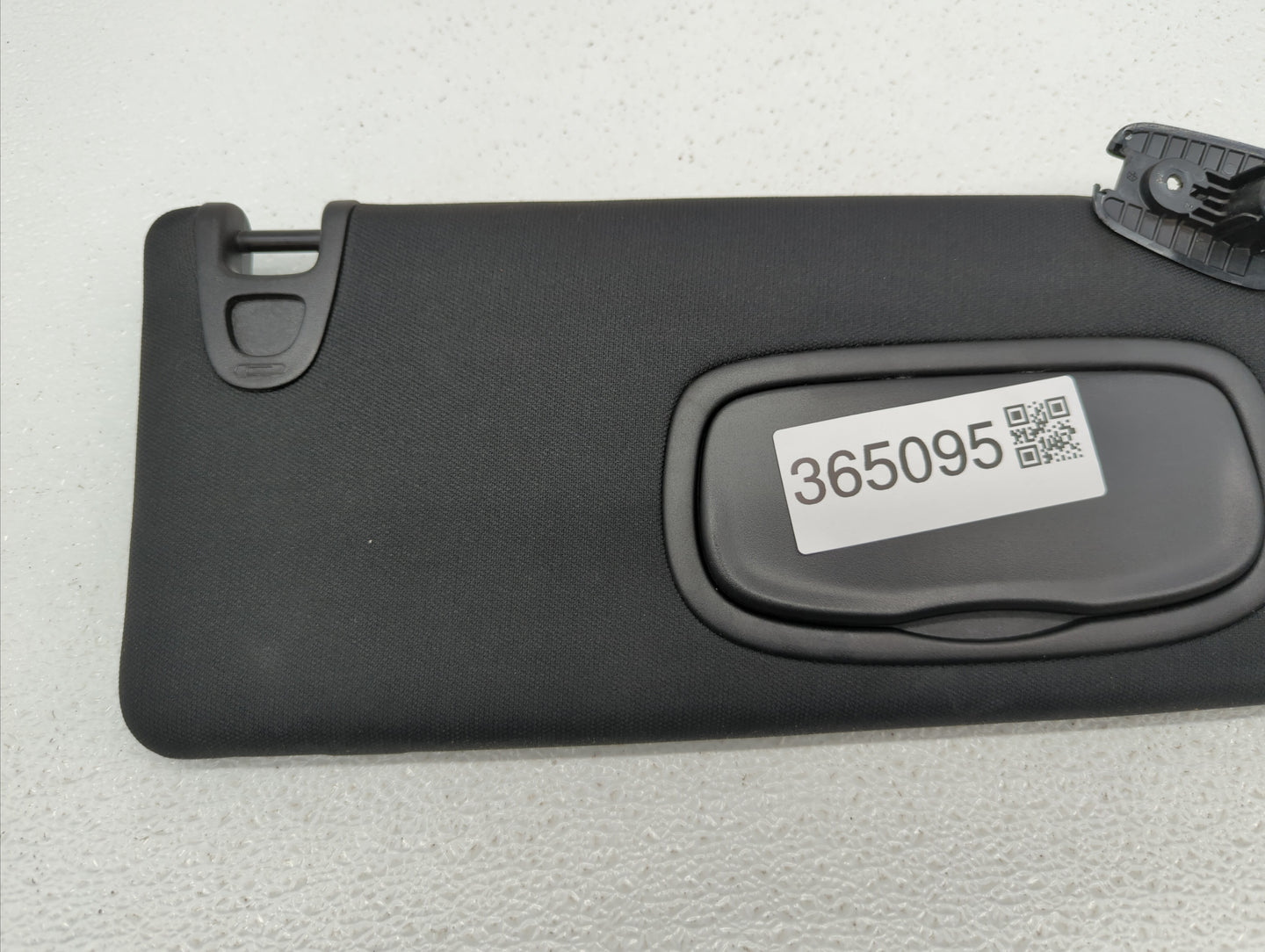 2015 Chrysler 200 Sun Visor Shade Replacement Passenger Right Mirror Fits OEM Used Auto Parts - Oemusedautoparts1.com
