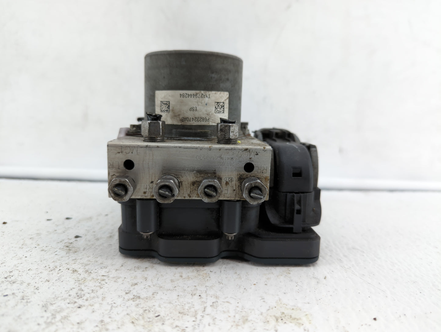 2015 Chrysler 200 ABS Pump Control Module Replacement P/N:68158890AC 68234916AA, 04861661AB, 04861661AA, 68232470AB Fits OEM