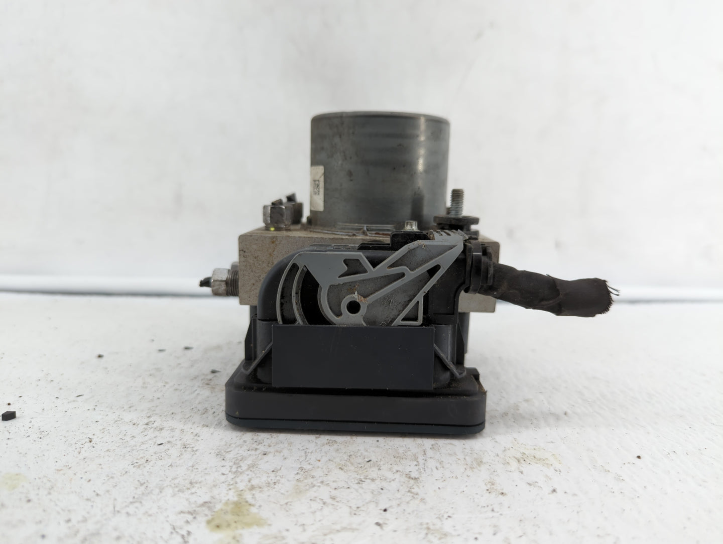 2015 Chrysler 200 ABS Pump Control Module Replacement P/N:68158890AC 68234916AA, 04861661AB, 04861661AA, 68232470AB Fits OEM