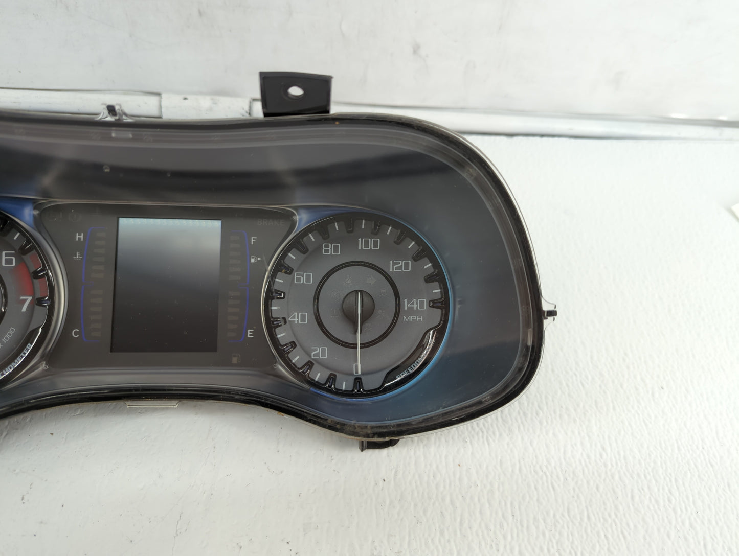 2015 Chrysler 200 Instrument Cluster Speedometer Gauges P/N:P56054630AK P56054630AI Fits OEM Used Auto Parts - Oemusedautopa