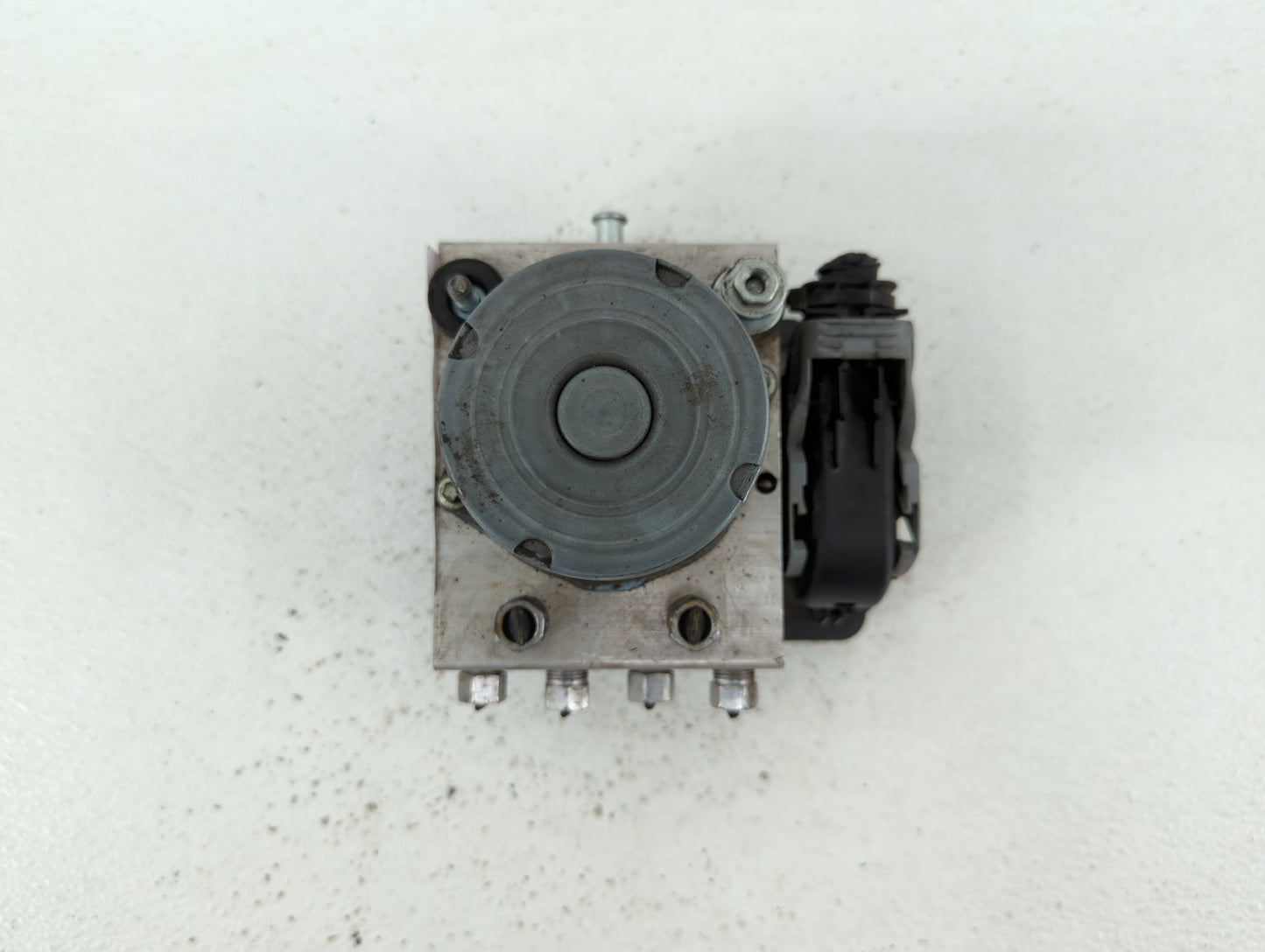 2015 Chrysler 200 ABS Pump Control Module Replacement P/N:68158890AC 68234916AA, 04861661AB, 04861661AA, 68232470AB Fits OEM