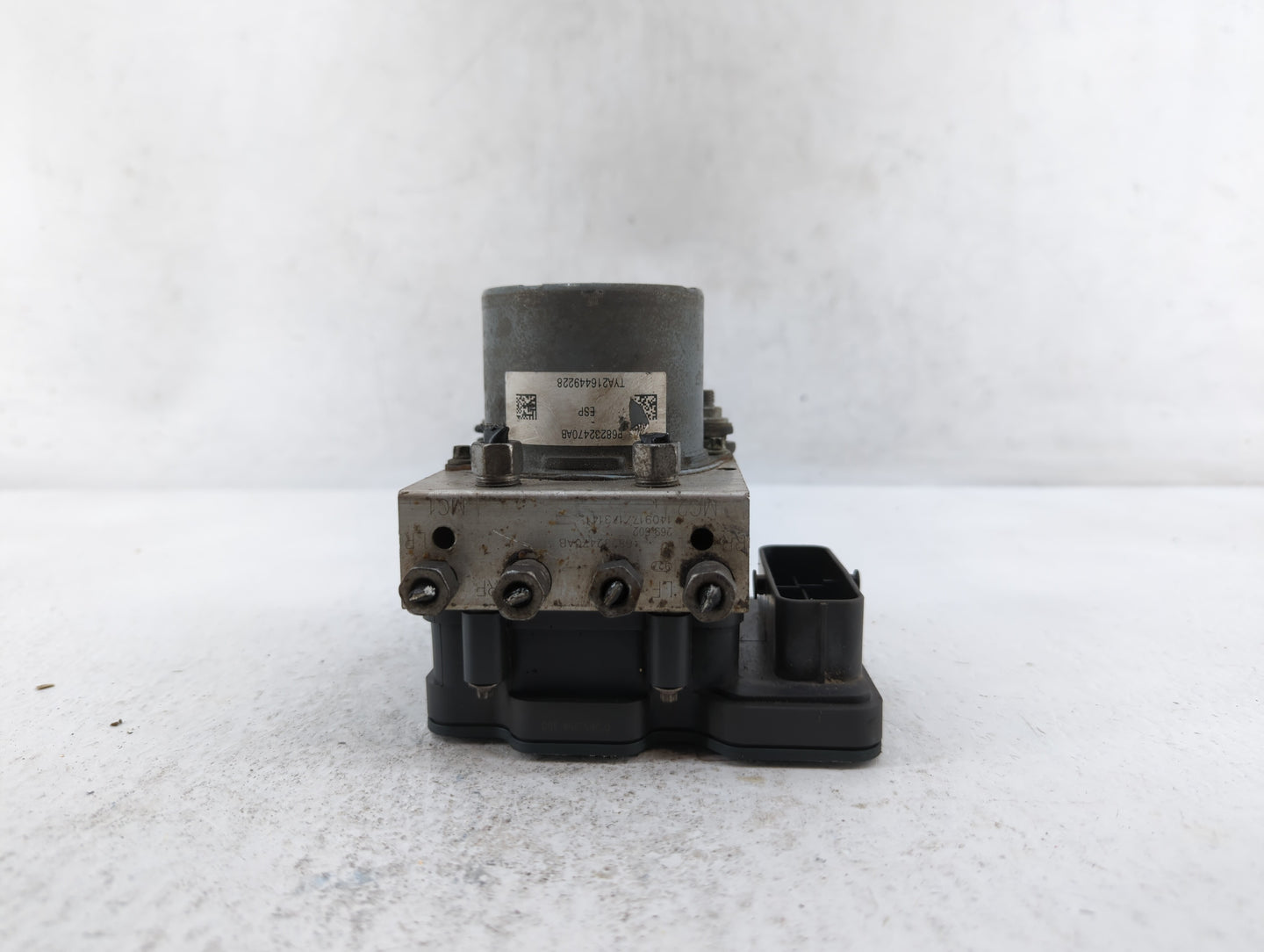2015 Chrysler 200 ABS Pump Control Module Replacement P/N:68158890AC 68234916AA, 04861661AB, 04861661AA, 68232470AB Fits OEM