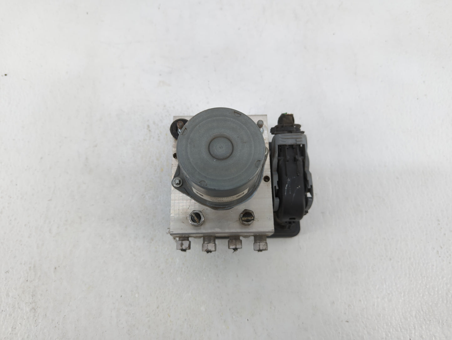 2015 Chrysler 200 ABS Pump Control Module Replacement P/N:68158890AC 68234916AA, 04861661AB, 04861661AA, 68232470AB Fits OEM