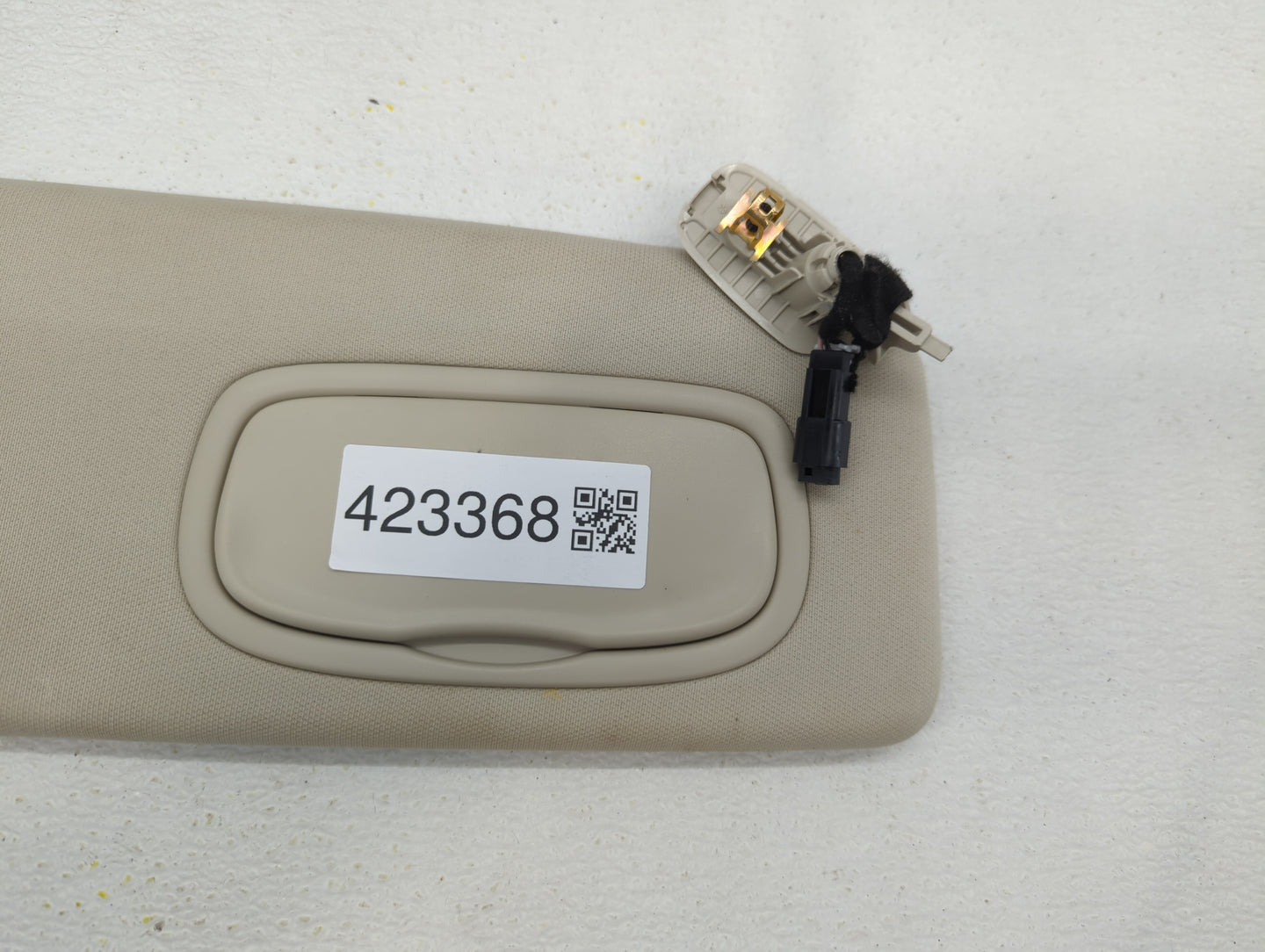 2015 Chrysler 200 Sun Visor Shade Replacement Passenger Right Mirror Fits OEM Used Auto Parts - Oemusedautoparts1.com
