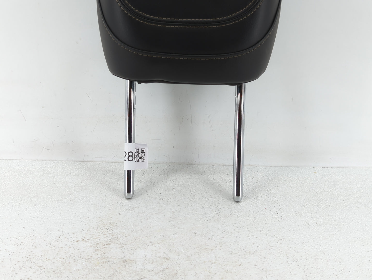 2015-2017 Chrysler 200 Headrest Head Rest Rear Seat Fits Fits 2015 2016 2017 OEM Used Auto Parts - Oemusedautoparts1.com