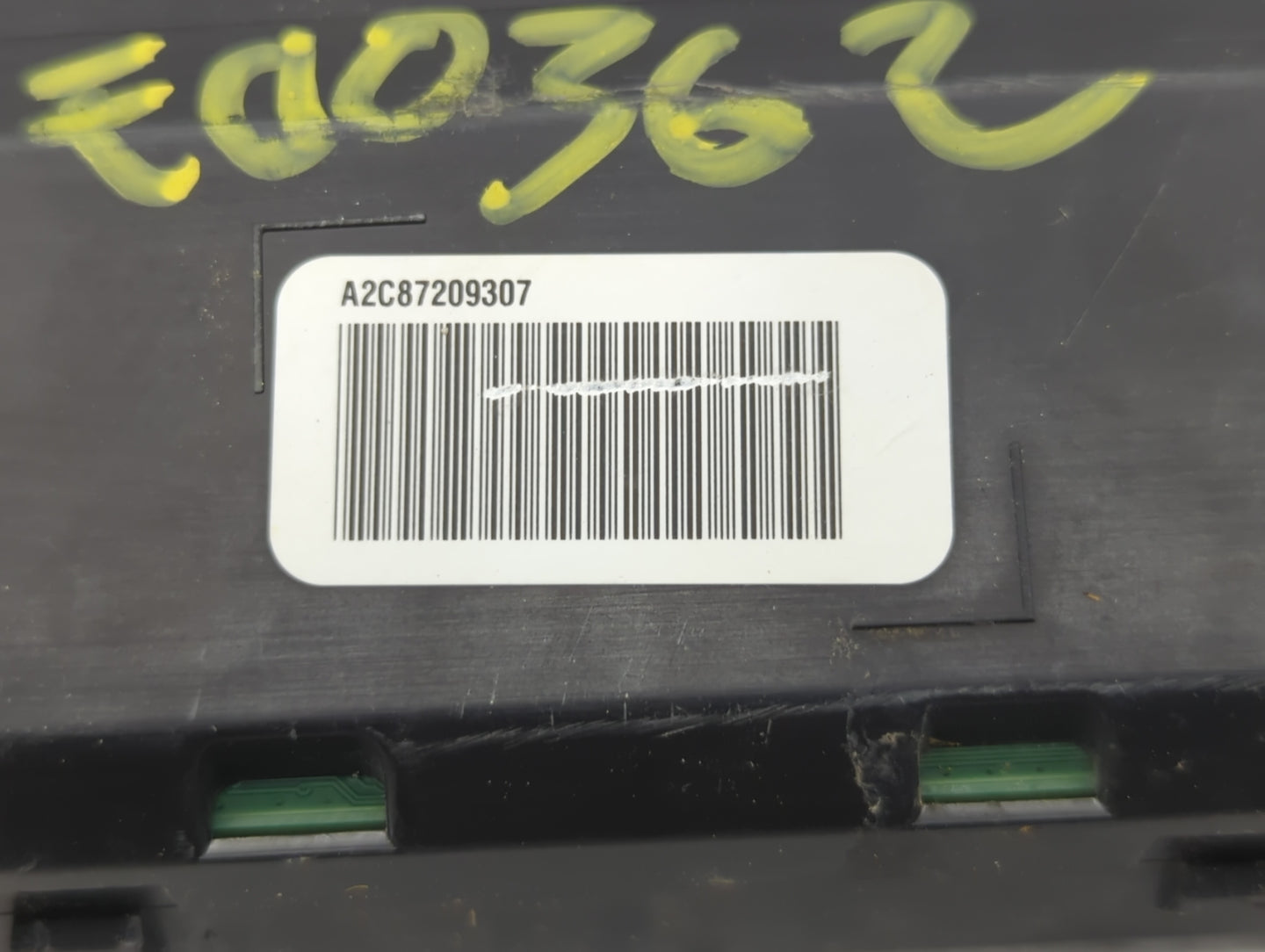 2015 Chrysler 200 Instrument Cluster Speedometer Gauges P/N:P68105897AH P68105897AI, P68105897AK, P68105897AJ Fits OEM Used 