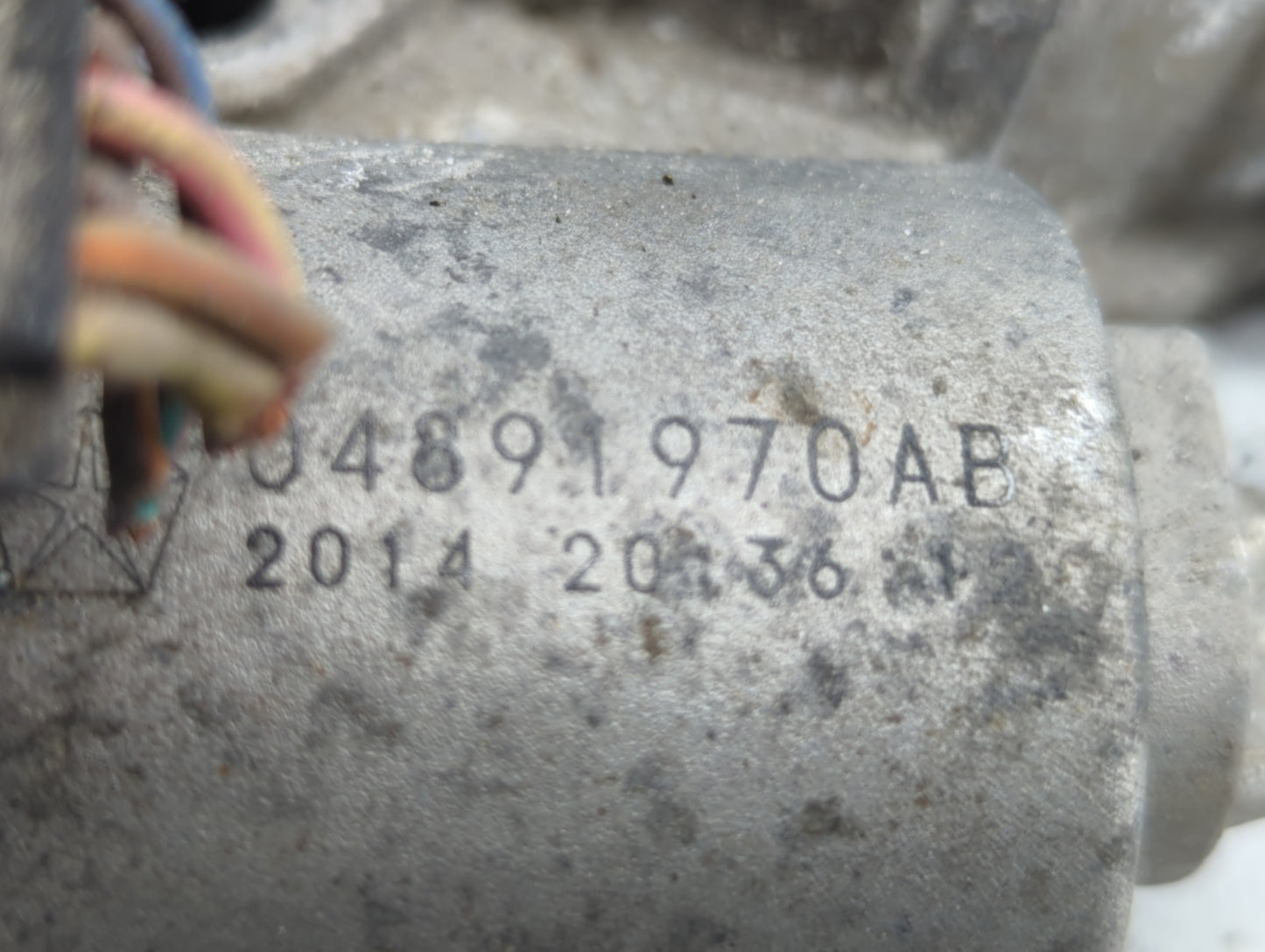 2015-2017 Chrysler 200 Throttle Body P/N:04891970AB Fits Fits 2014 2015 2016 2017 2018 2019 2020 2021 2022 OEM Used Auto Par