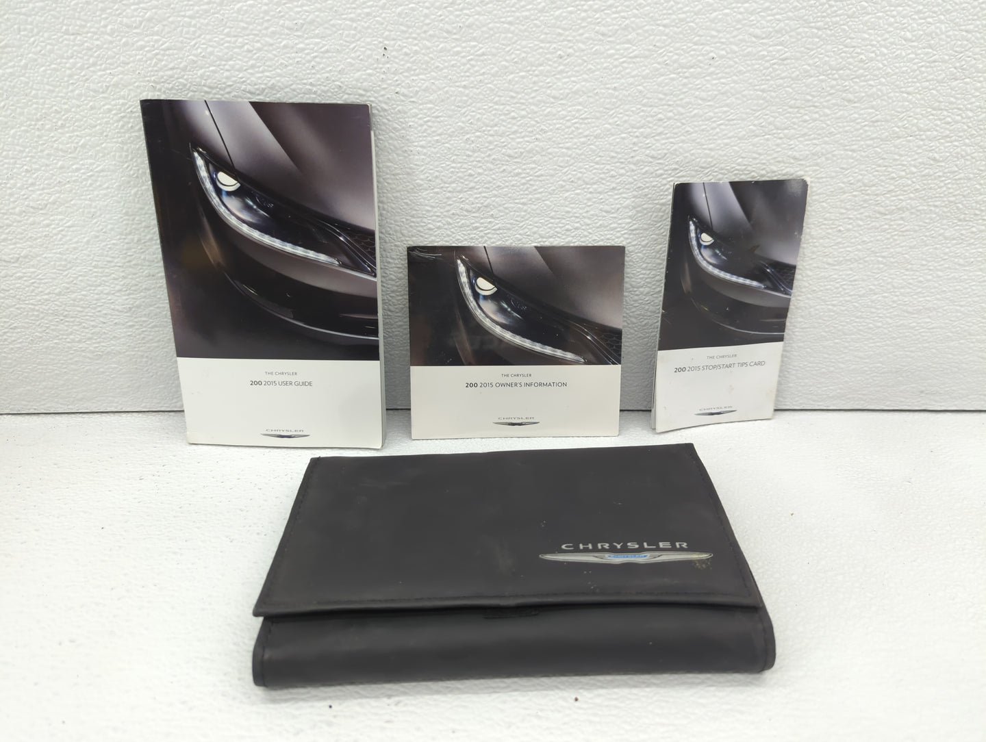 2015 Chrysler 200 Owners Manual Book Guide OEM Used Auto Parts - Oemusedautoparts1.com