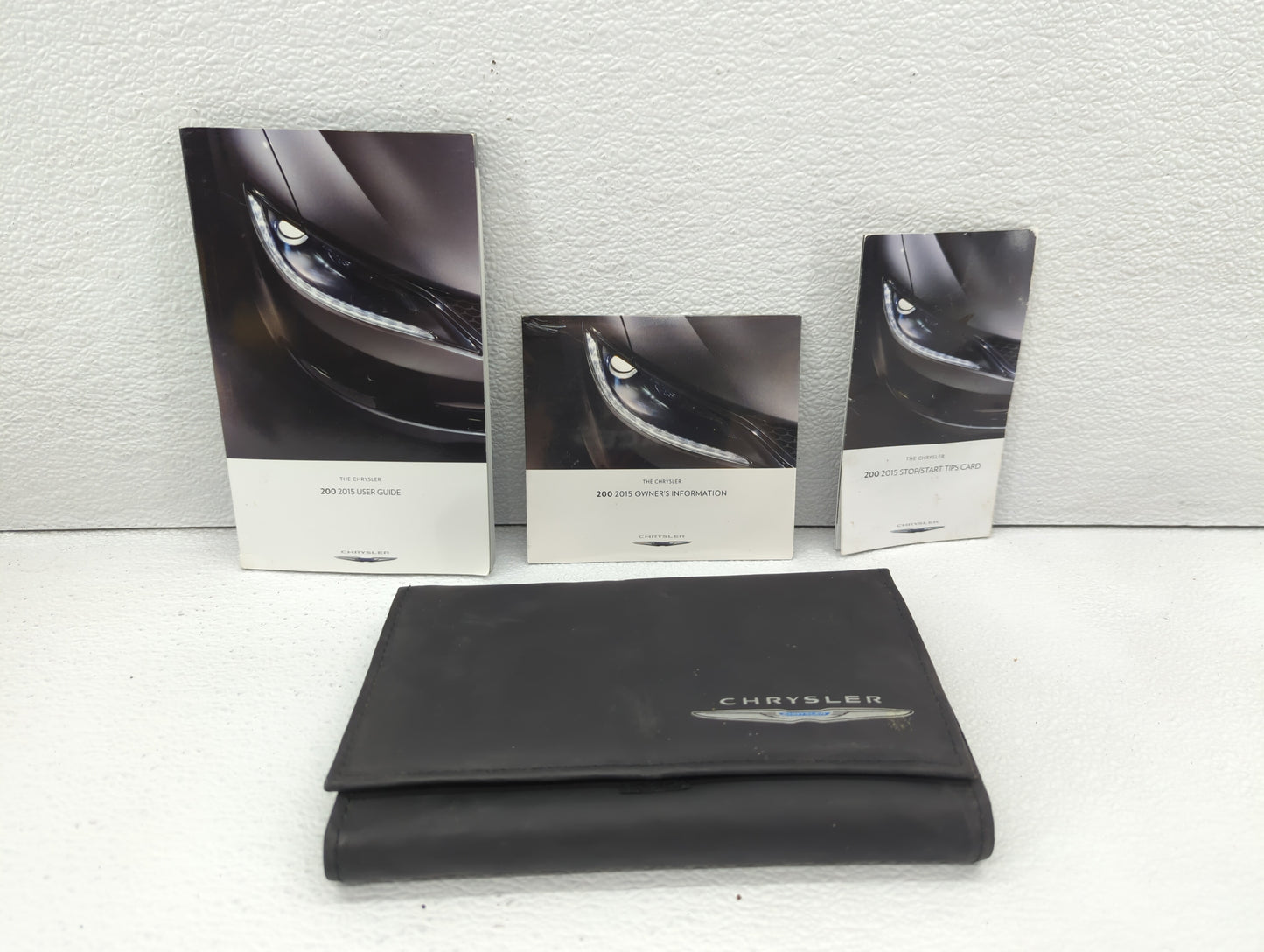 2015 Chrysler 200 Owners Manual Book Guide OEM Used Auto Parts - Oemusedautoparts1.com
