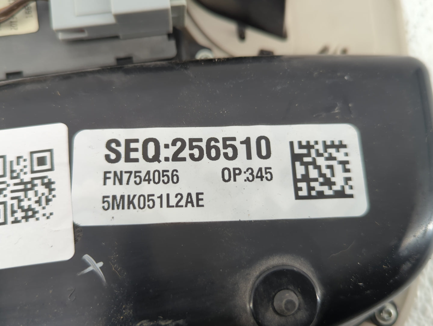 2015 Chrysler 200 Overhead Roof Console Light Beige - Oemusedautoparts1.com