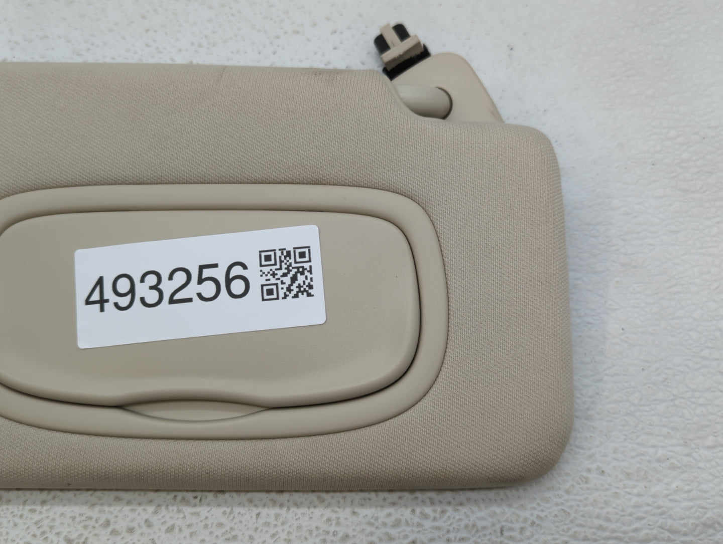 2015 Chrysler 200 Sun Visor Shade Replacement Passenger Right Mirror Fits OEM Used Auto Parts - Oemusedautoparts1.com