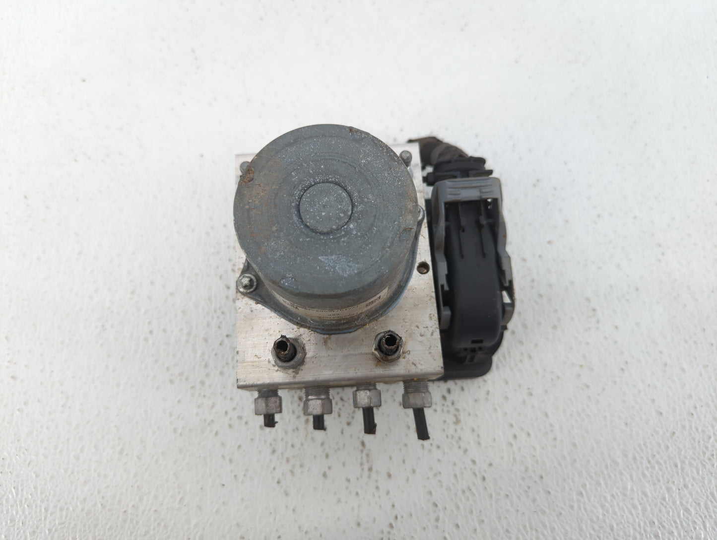 2015 Chrysler 200 ABS Pump Control Module Replacement P/N:TYA107460841 P68232470AB Fits OEM Used Auto Parts - Oemusedautopar