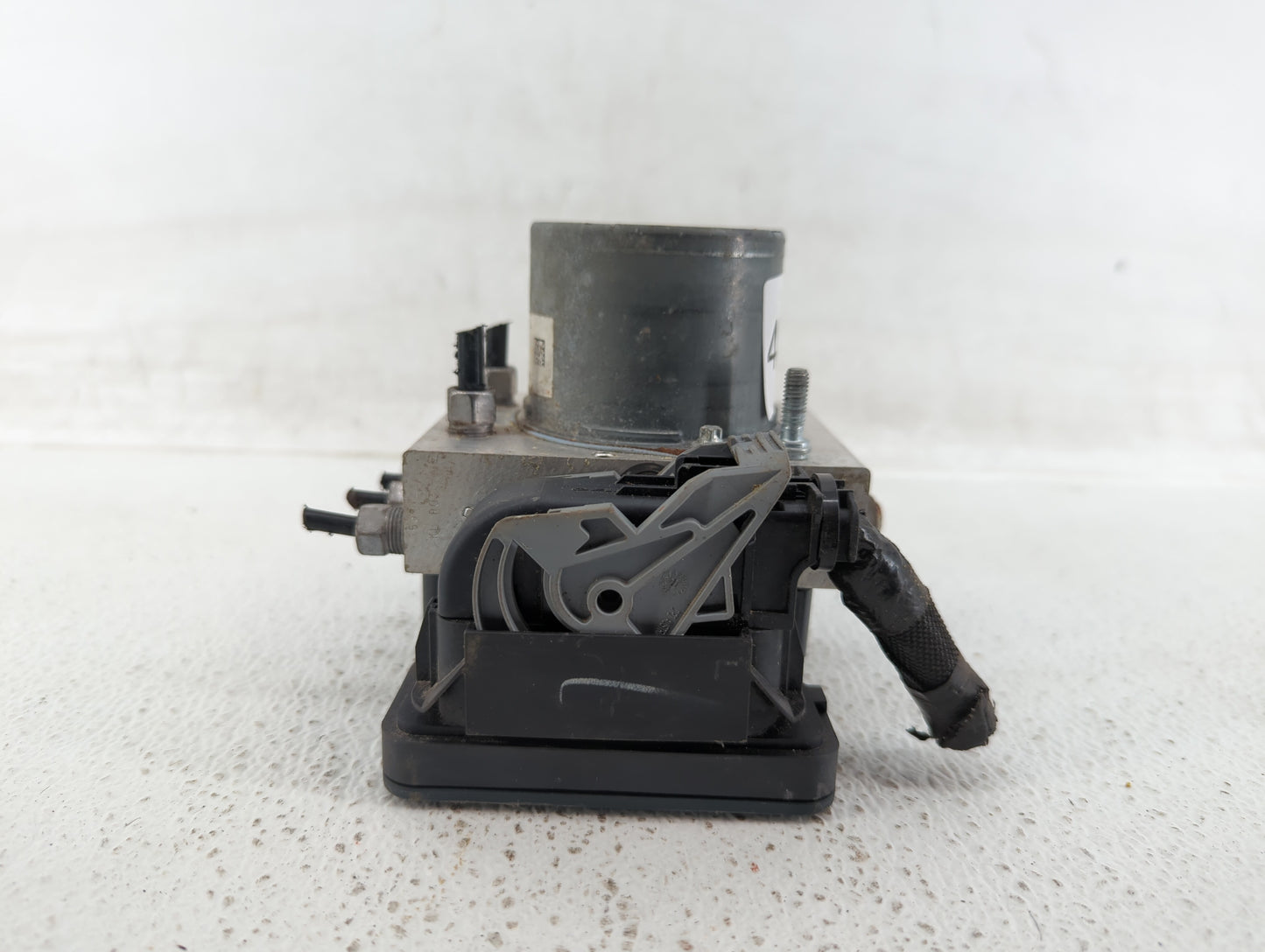 2015 Chrysler 200 ABS Pump Control Module Replacement P/N:TYA107460841 P68232470AB Fits OEM Used Auto Parts - Oemusedautopar