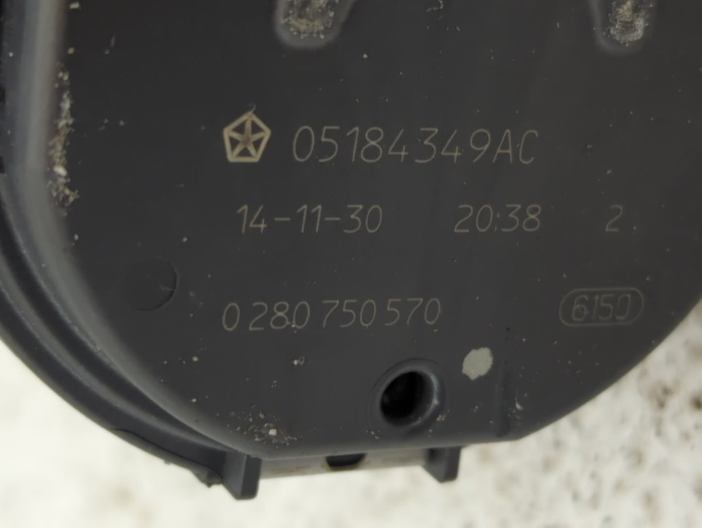 2011-2017 Chrysler 200 Throttle Body P/N:05184349AE Fits Fits 2011 2012 2013 2014 2015 2016 2017 2018 2019 2020 2021 2022 OE