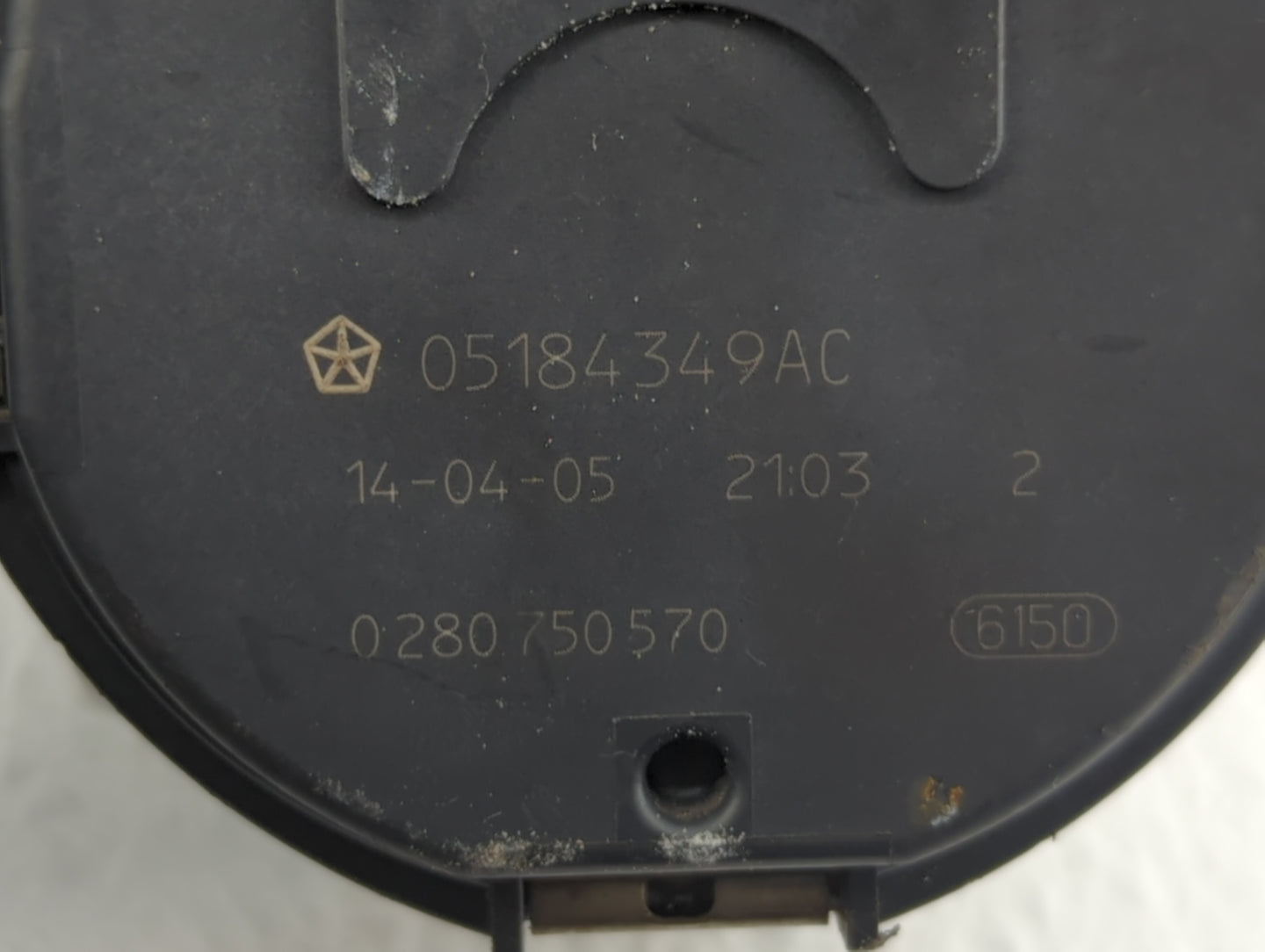 2011-2017 Chrysler 200 Throttle Body P/N:05184349AC Fits Fits 2011 2012 2013 2014 2015 2016 2017 2018 2019 2020 2021 2022 OE